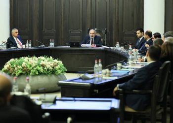 Глобальная энергетическая повестка вдохновила Азербайджан, но международному сообществу пора принять меры: Пашинян