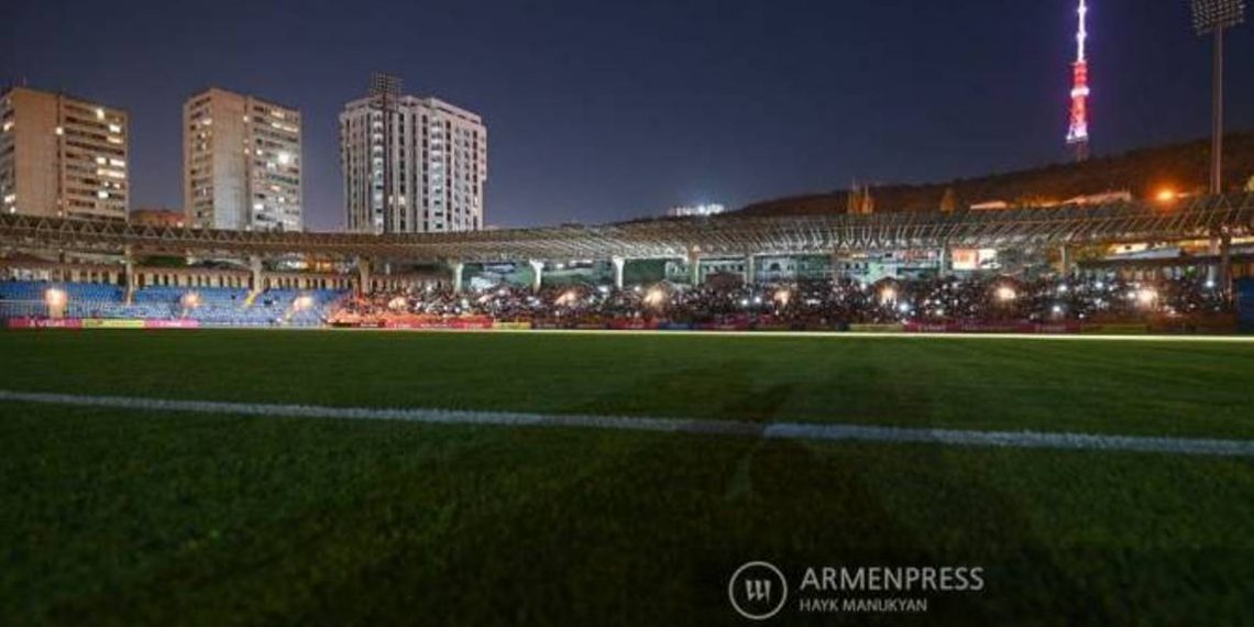 Лидером Премьер-лиги Армении является «Урарту»