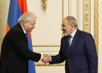 Премьер-министр Пашинян принял российского сопредседателя Минской группы ОБСЕ Игоря Ховаева