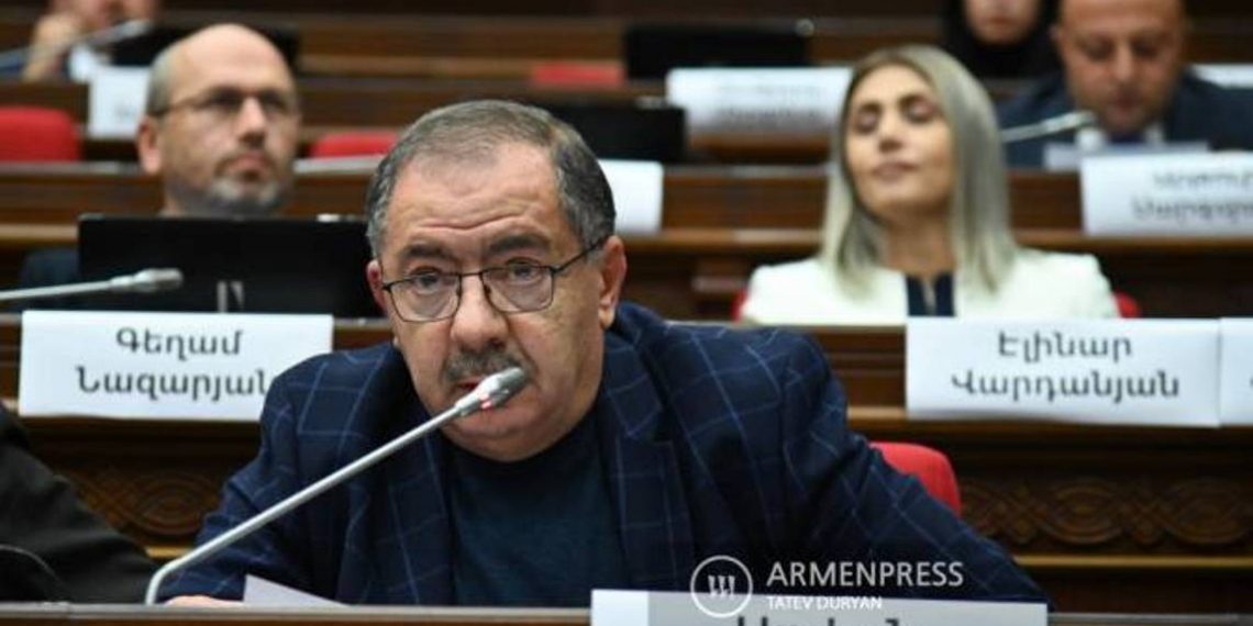 На улице временная пауза, мы в НС с нашей повесткой дня: депутат о возвращении оппозиции в Парламент