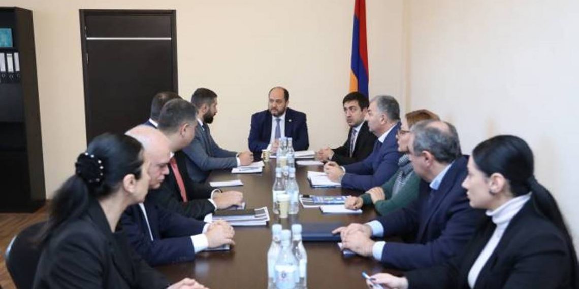 Руководитель Аппарата Премьер-министра посетил Инспекцию по контролю за рынком