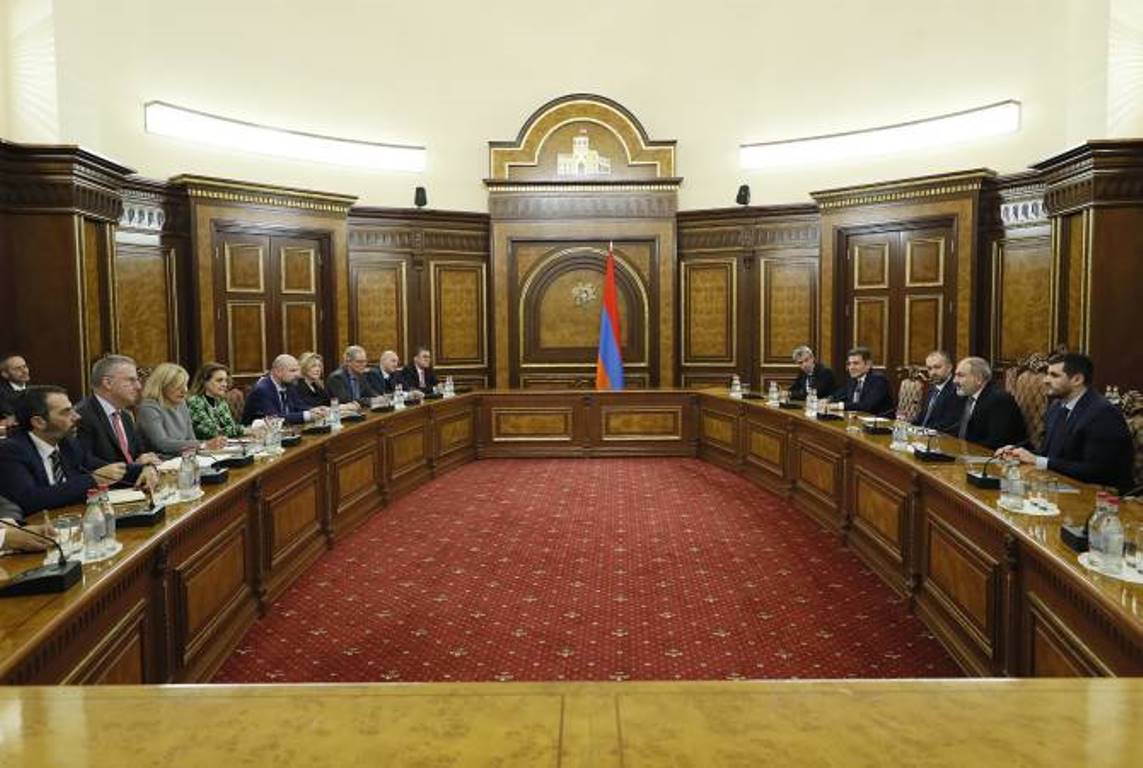 Премьер-министр Пашинян принял делегацию  спецпосланников ЕС и государств-членов ЕС по вопросам Восточного партнерства