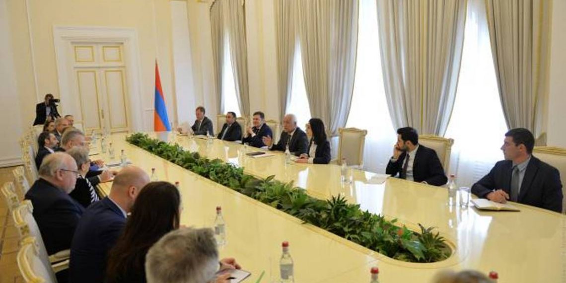 Президент Армении представил спецпосланникам ЕС по вопросам Восточного партнерства последствия агрессии Азербайджана