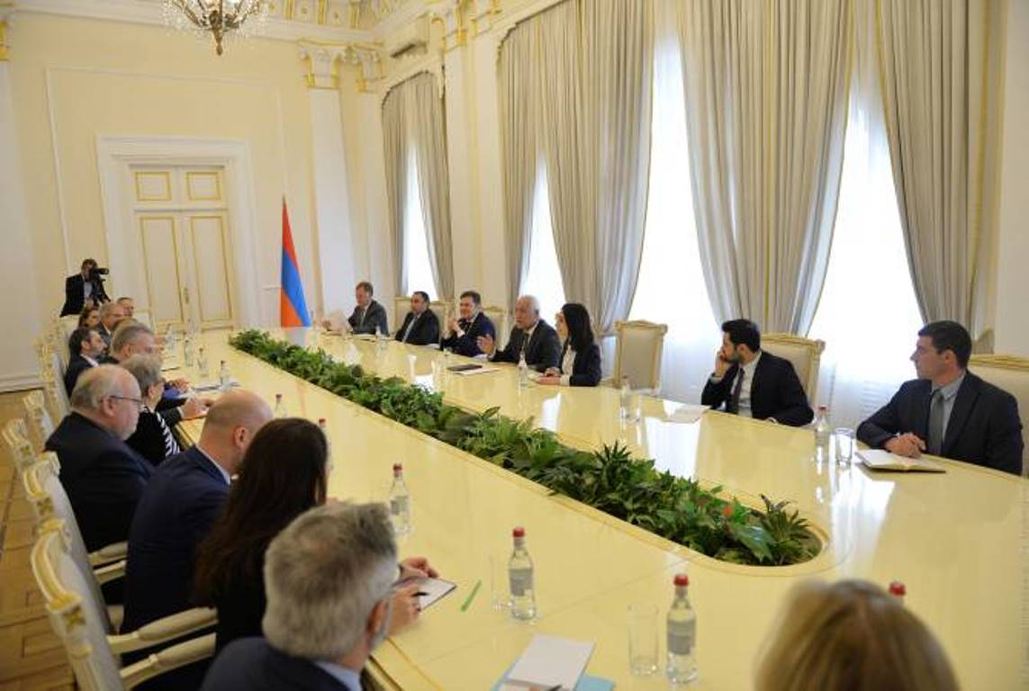 Президент Армении представил спецпосланникам ЕС по вопросам Восточного партнерства последствия агрессии Азербайджана