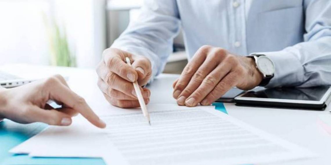 В Армении 24,8% занятых граждан работают в системе государственного управления