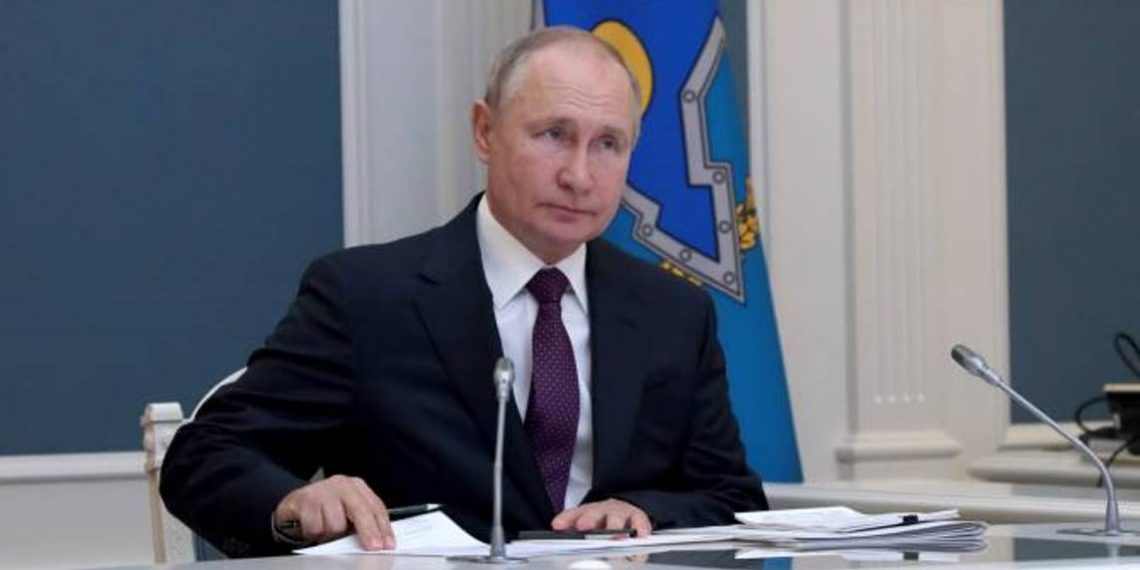 Кремль подтвердил участие Владимира Путина в саммите ОДКБ в Ереване