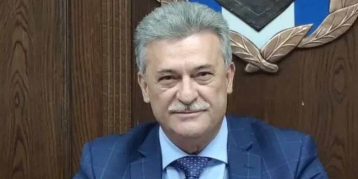 Не собирается подписывать