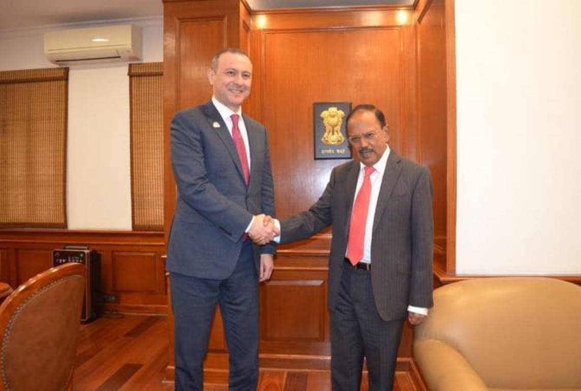 Секретарь Совета безопасности Армении провел встречу с советником премьер-министра Индии по национальной безопасности