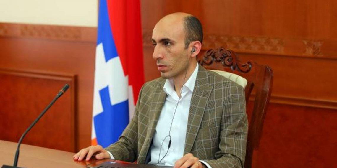 Артак Бегларян отметил, в каком случае Арцах готов к переговорам с Азербайджаном