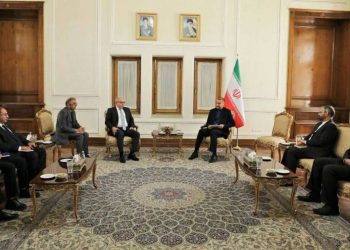 Замминистра ИД Армении встретился с министром ИД Ирана Хоссейном Амиром Абдоллахианом