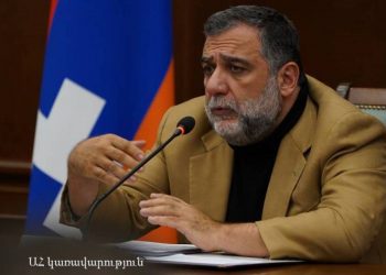 Существующая кризисная ситуация и вызовы требуют новых подходов к управлению: государственный министр Арцаха