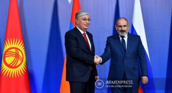 Президент Казахстана надеется на урегулирование армяно-азербайджанского конфликта