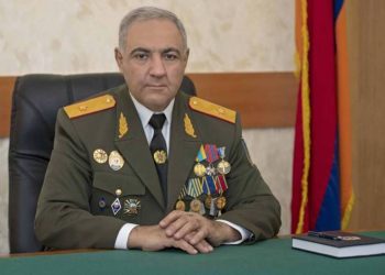 СНБ предлагает увеличить возрастной ценз своих сотрудников на два года