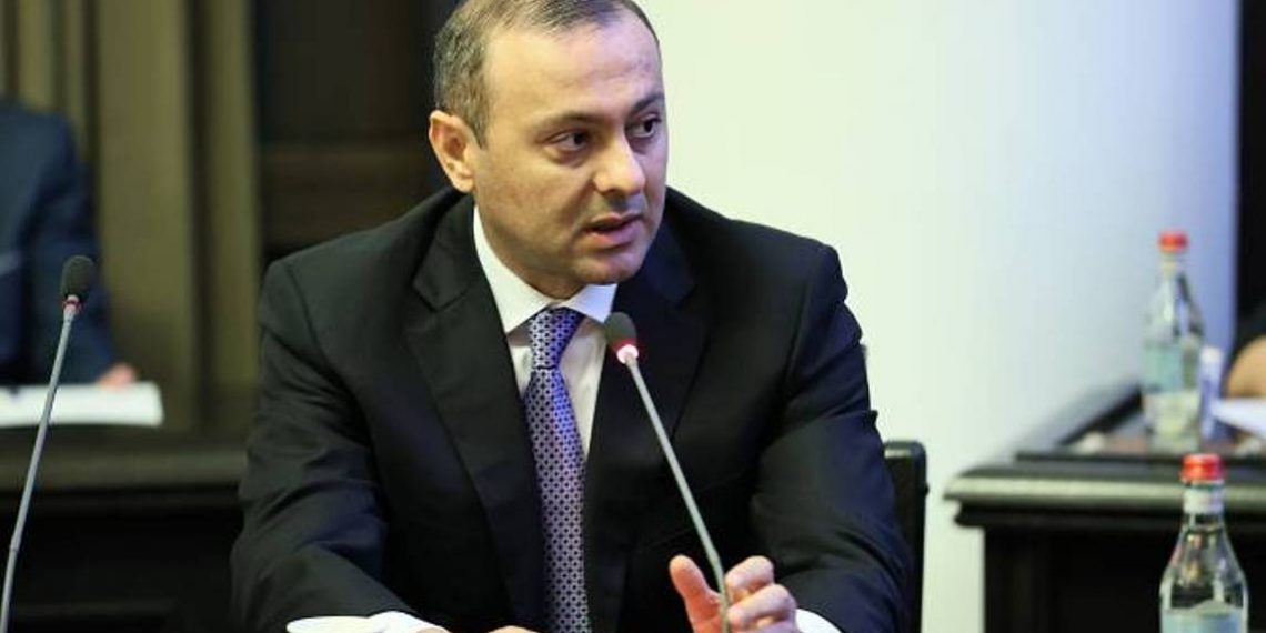 Экс-президент и экс-премьер будут лишены пожизненной государственной охраны