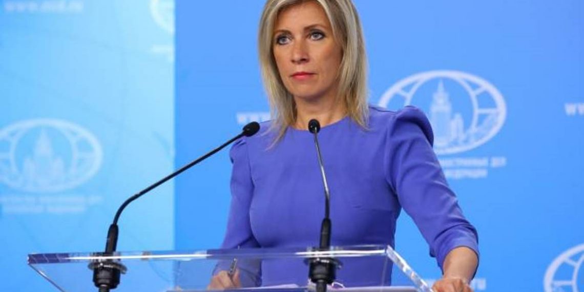 В ходе контактов с Ереваном и Баку обсуждается также вопрос мирного договора: Захарова