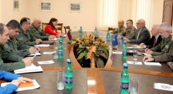 Начальник ГШ ВС Армении принял консультативную группу НАТО