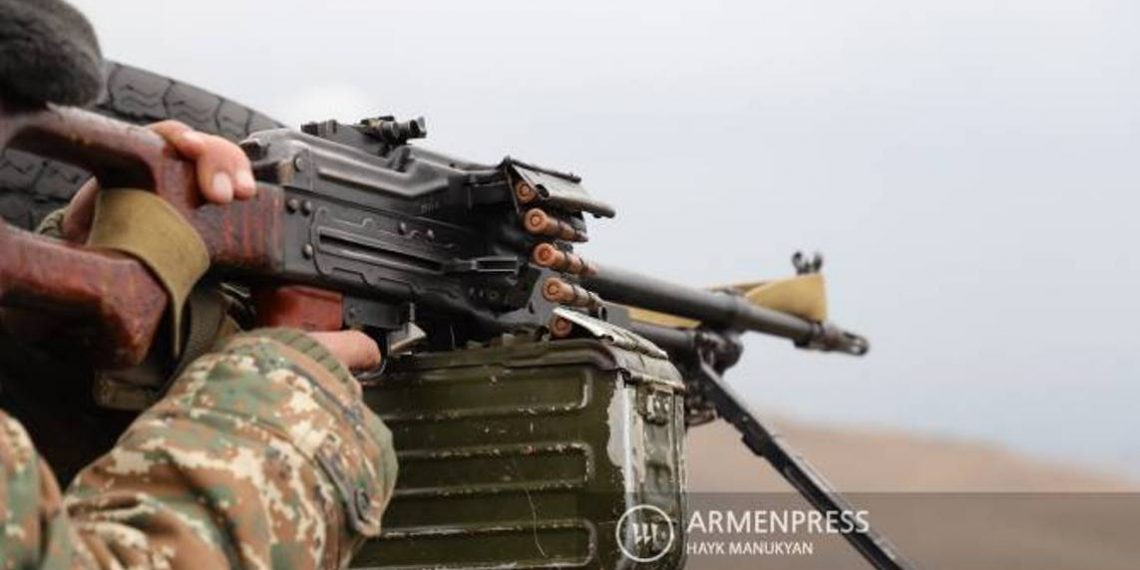 Подразделения ВС Азербайджана открыли огонь по армянским позициям из огнестрельного оружия разного калибра