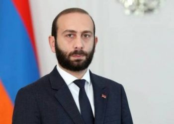 Арарат Мирзоян выразил соболезнования в связи со смертью министра иностранных дел Беларуси