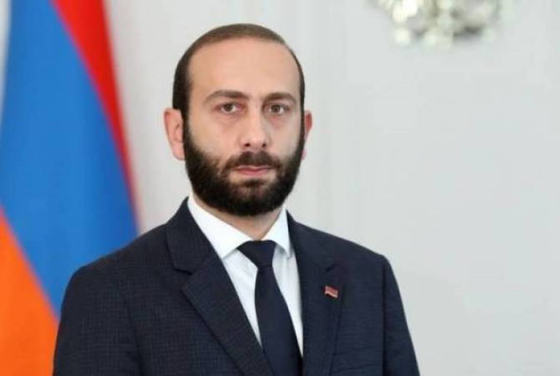 Арарат Мирзоян выразил соболезнования в связи со смертью министра иностранных дел Беларуси