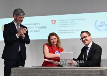 Военная эскалация в отношении территории Армении вызвала довольно тяжелые проблемы: посол Швейцарии о содействии Армении