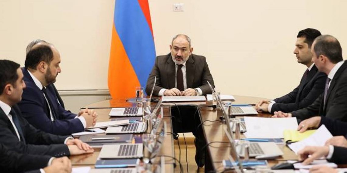 Премьер-министру представлен отчет о деятельности министерства высокотехнологической промышленности за 2022 год