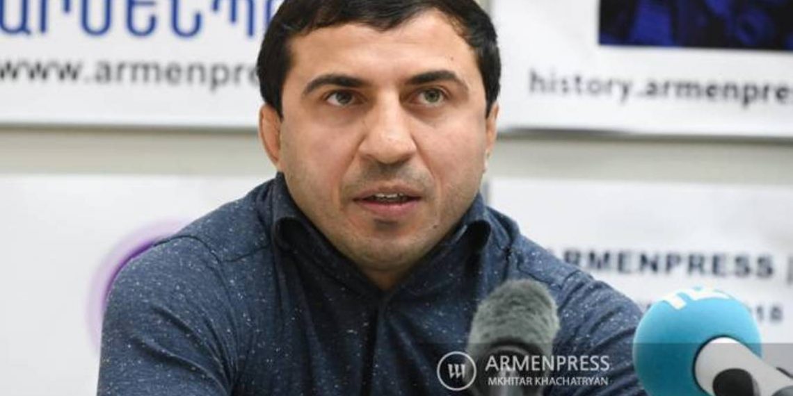 Роман Амоян назначен директором ереванской Детско-юношеской спортивной школы тенниса и бадминтона