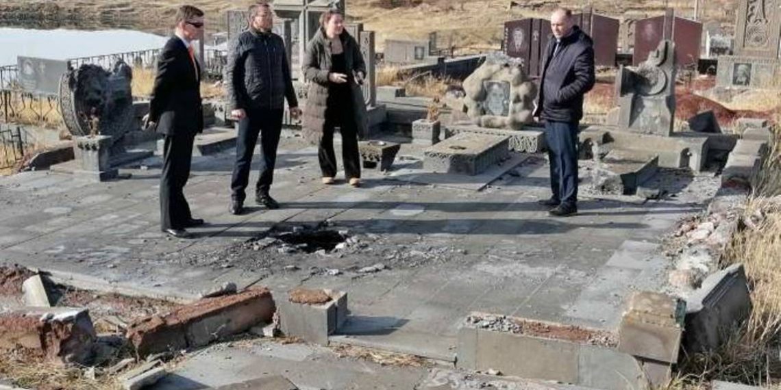 Посол Королевства Нидерландов в Джермуке ознакомится с ситуацией, создавшейся после азербайджанской агрессии