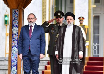 Визит премьер-министра Армении в Иран станет поворотным моментом развития двух стран: Ибрахим Раиси