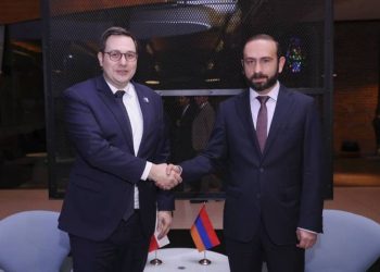 Министр ИД Армении в рамках министерского форума ОБСЕ в Лодзи встретился с чешским коллегой