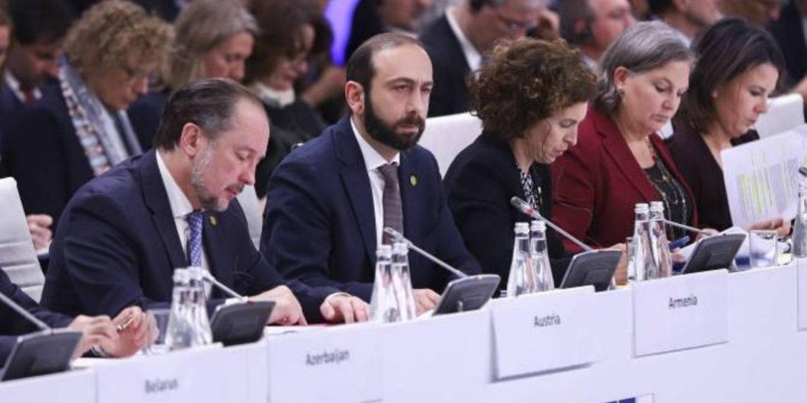 Вопрос прав и безопасности народа Нагорного Карабаха также должен быть комплексно решен: глава МИД Армении