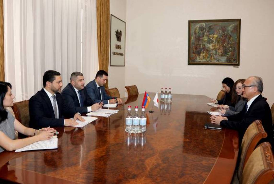 Министр ЧС Армении принял посла Японии