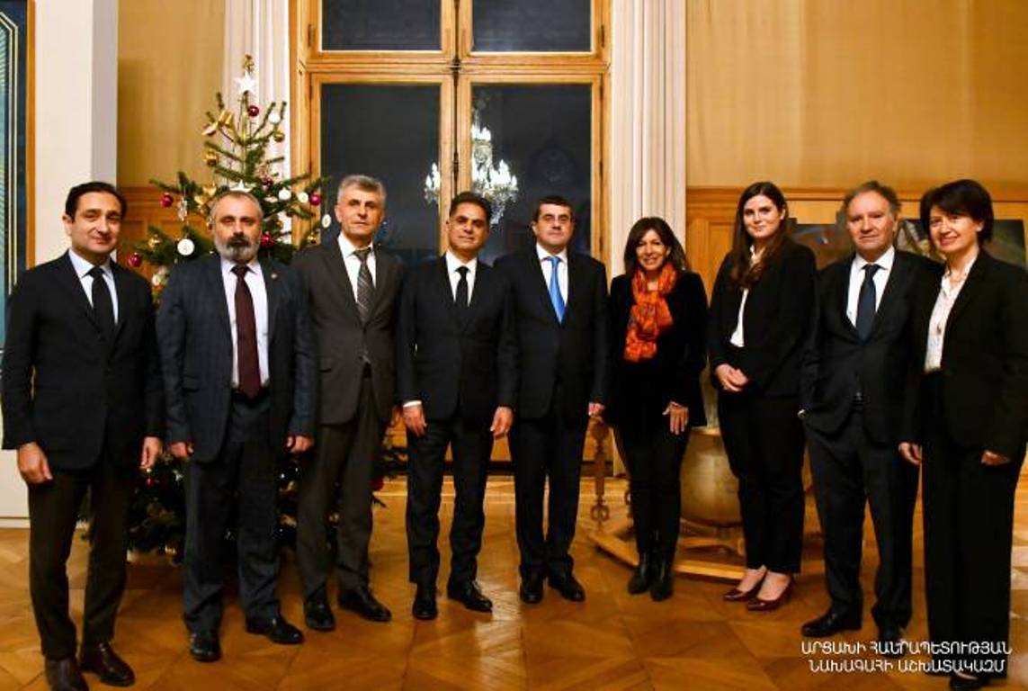 Париж всегда будет рядом с Арцахом: Анн Идальго приняла делегацию во главе с президентом Арцаха 