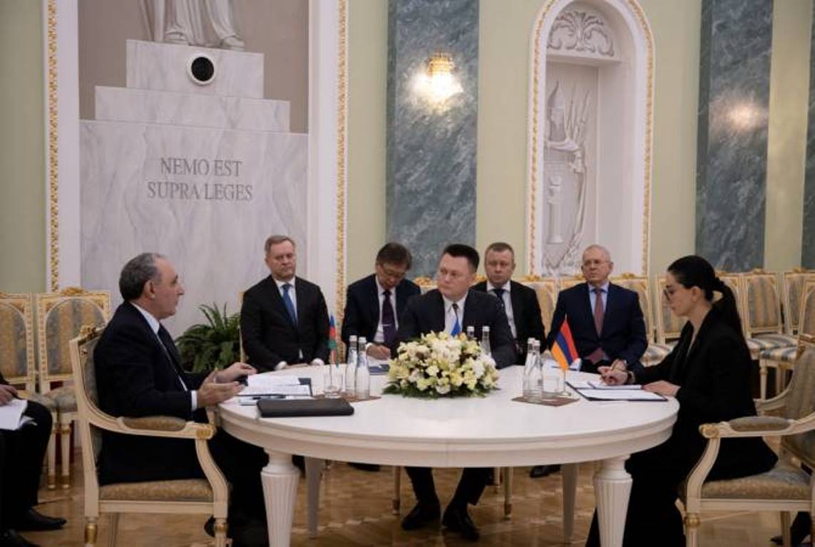 Генпрокуроры Армении, России и Азербайджана провели трехстороннюю встречу