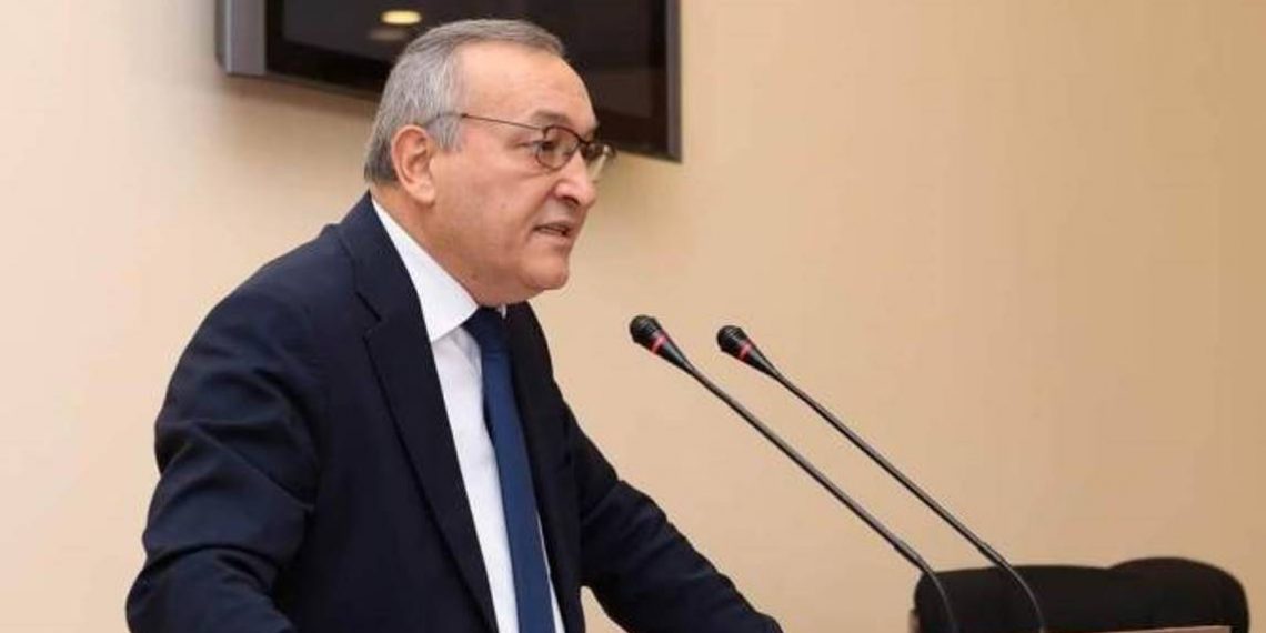 Перекрытием коридора Азербайджан преследует цель дискредитации российских миротворческих сил: председатель НС Арцаха