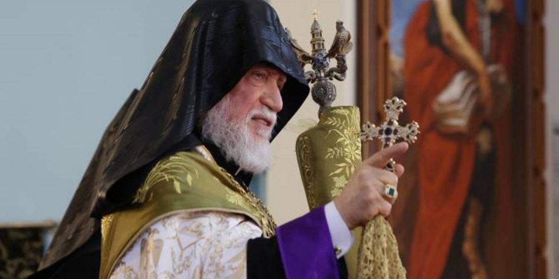 Арам I призвал международное сообщество всеми возможными способами вмешаться, чтобы открыть Лачинский коридор