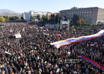 Рубен Варданян созывает в Степанакерте митинг