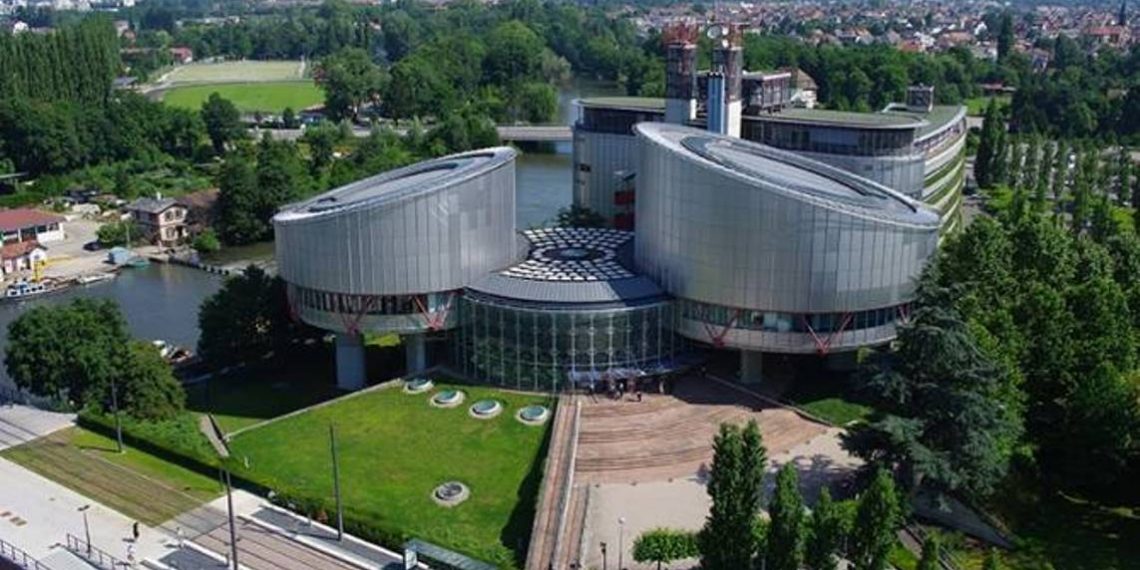 ЕСПЧ обязал Азербайджан обеспечить проезд через Лачинский коридор для тяжелобольных и оставшихся без крова