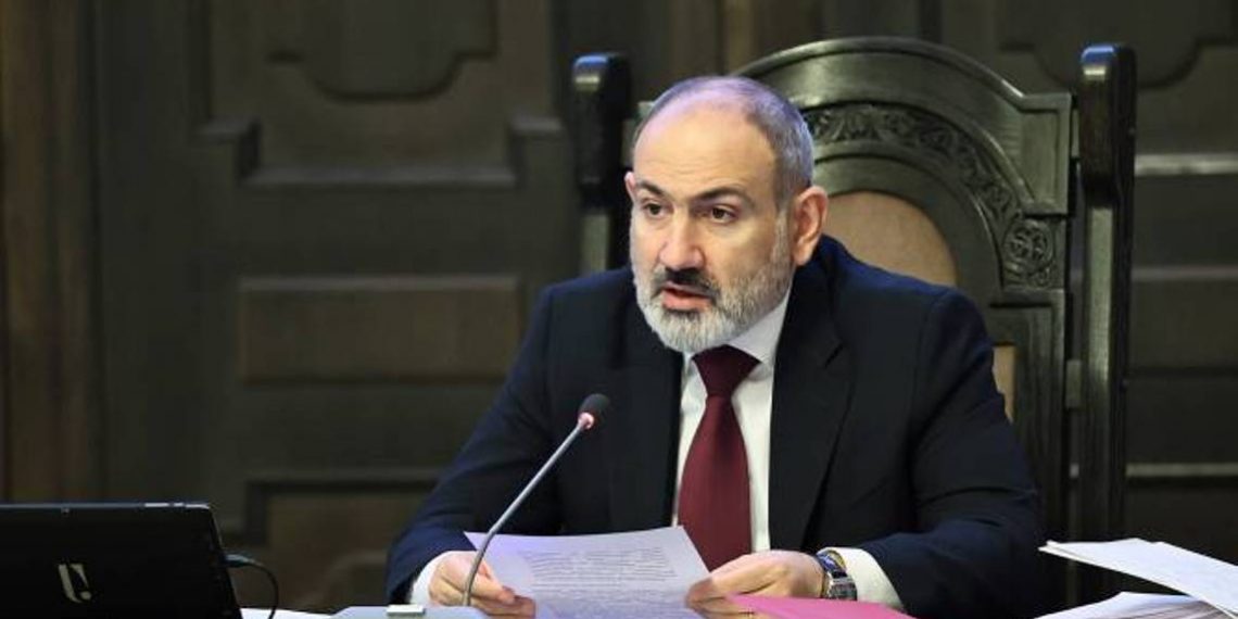 В Нагорном Карабахе ощущается нехватка ряда товаров первой необходимости, в том числе продуктов питания: премьер-министр