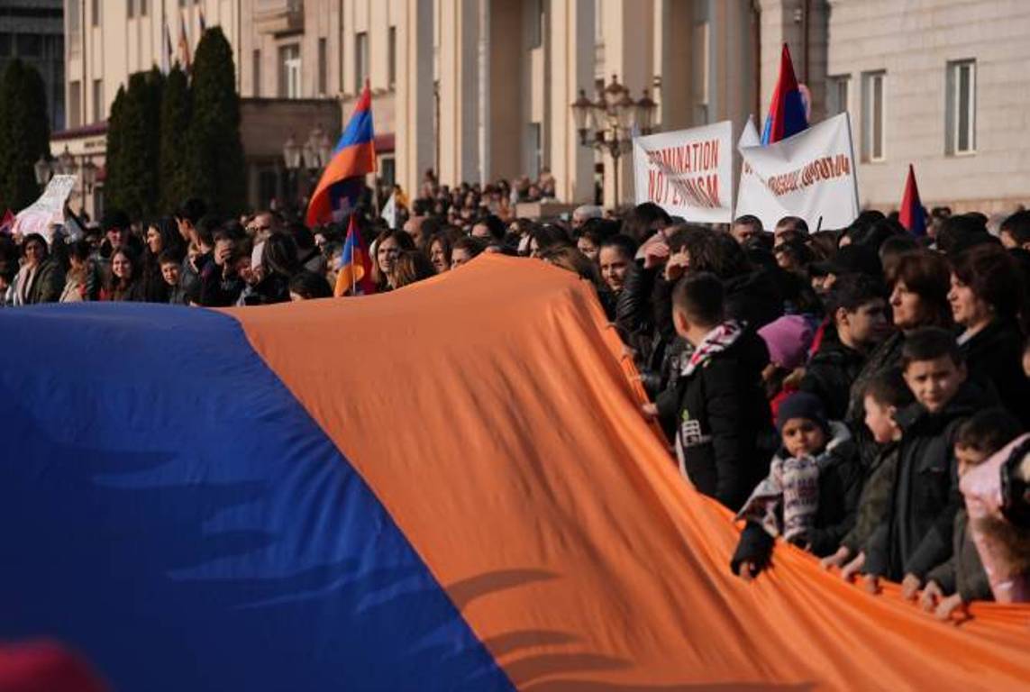 Ряд ведущих мировых СМИ отреагировали на митинг в Степанакерте