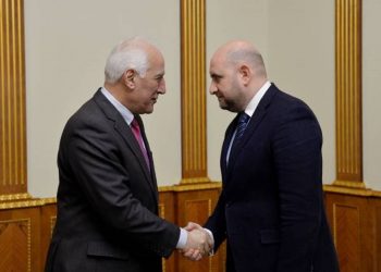 Президент Республики Армения и председатель ЦБ обсудили пути сохранения стабильности и управляемости финансовых систем