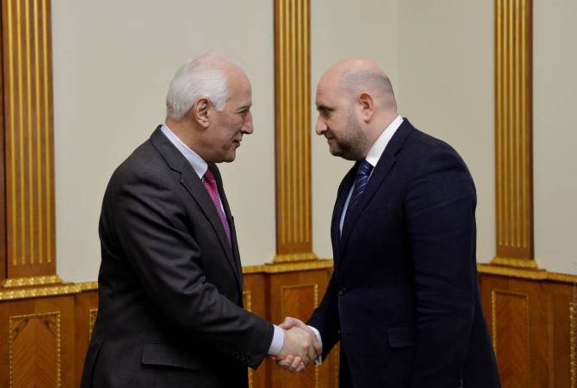 Президент Республики Армения и председатель ЦБ обсудили пути сохранения стабильности и управляемости финансовых систем