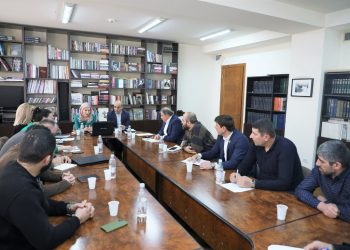 В Армении будут функционировать обязательные военно-спортивные лагеря для школьников