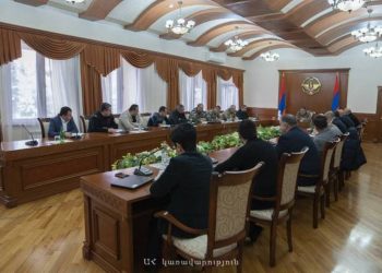 На заседании под руководством Рубена Варданяна были обсуждены механизмы внедрения в Арцахе системы талонов