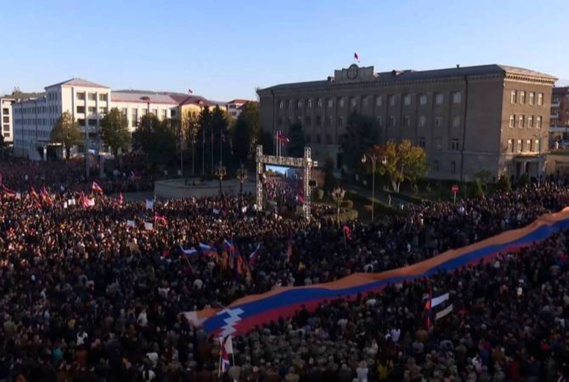 Народ Нагорного Карабаха должен решать свою судьбу, а не правительство Армении: Никол Пашинян