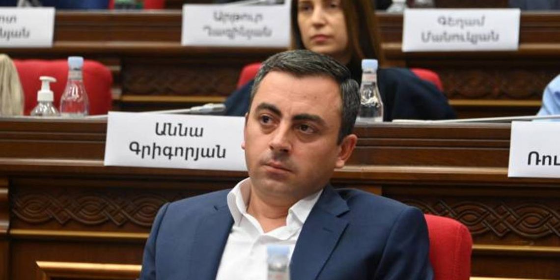 Совет НС Армении планирует обратиться в КС по вопросу о прекращении полномочий 22 депутатов фракции “Армения”
