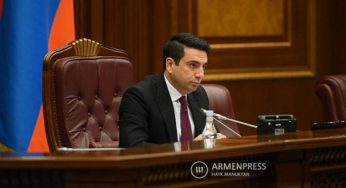 Спикер НС Армении вновь обратился к международным партнерам по поводу блокады Лачинского кородора