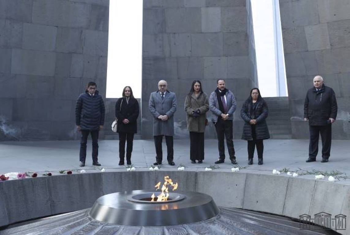 Депутаты из Мексики посетили Мемориальный комплекс Цицернакаберда