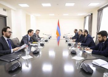 Глава МИД Армении и спецпредставитель генсека НАТО обсудили вопросы безопасности и стабильности на Южном Кавказе