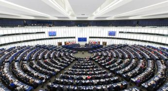 Европарламент требует немедленного восстановления свободного передвижения по Лачинскому коридору