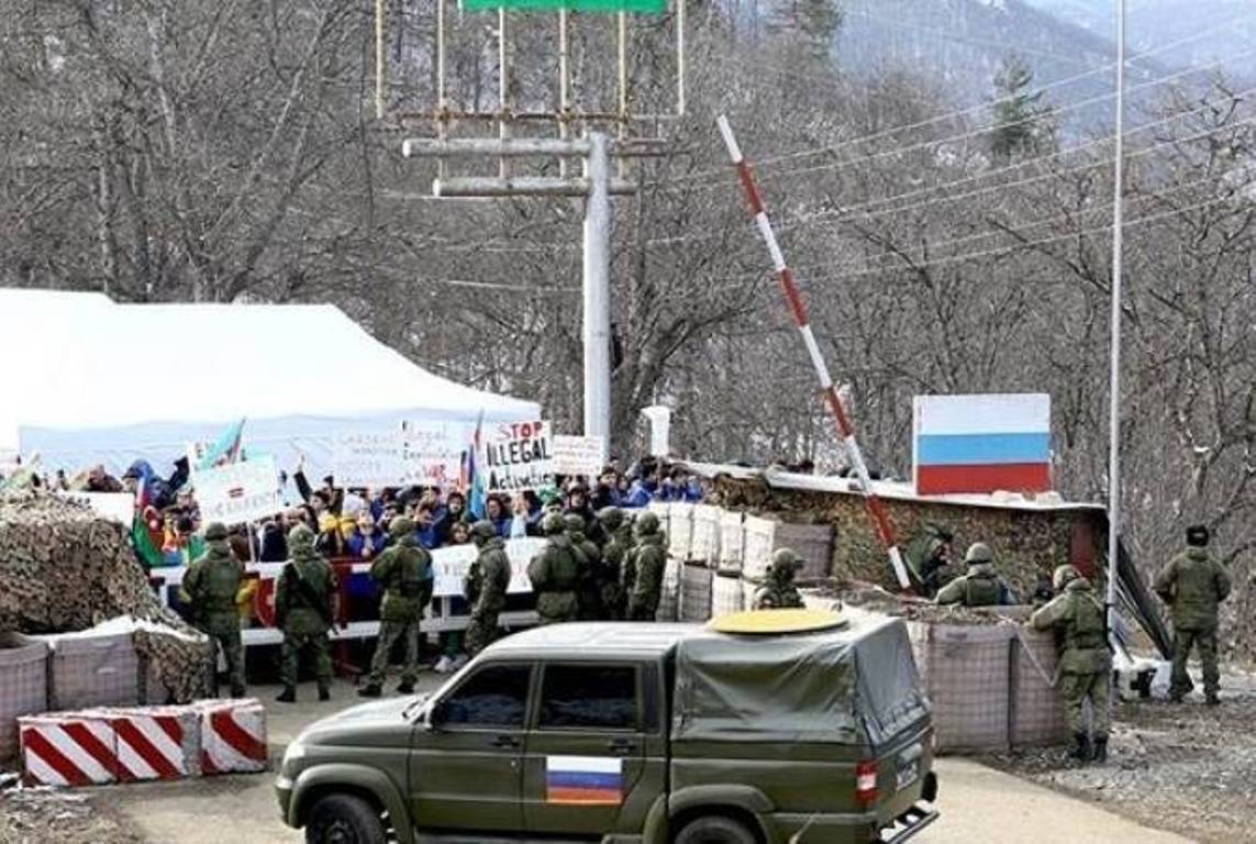 Лачинский коридор должен находиться под контролем и защитой миротворческого контингента РФ: МИД Арцаха